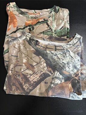 Outfitters Men’s Short Sleeve Camo Tee in Tan and Brown